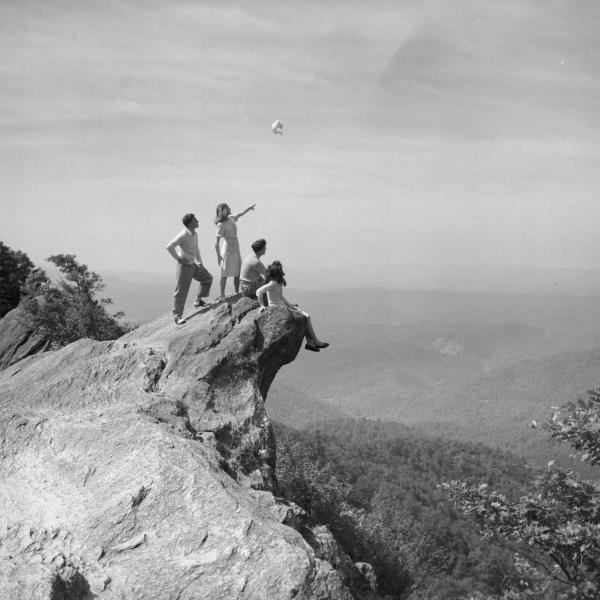 A group of visitors test the winds at The Blowing Rock, which was advertised as “North Carolina’s Oldest Travel Attraction,” 1947. Photo courtesy of State Archives of North Carolina.